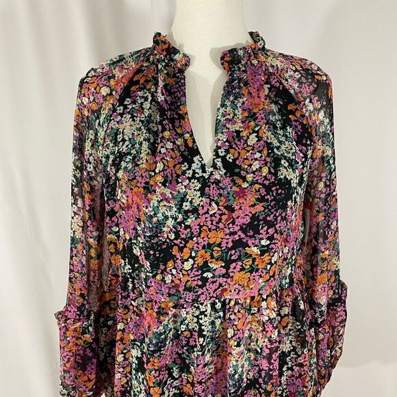 NWT Vince Camuto Floral Dress - Picture 2 of 11